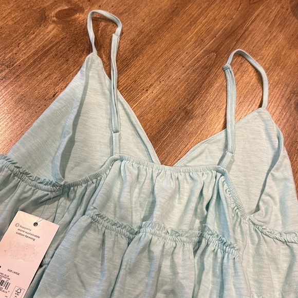 BRAND NEW TIERED CAMI Sz)L - Picture 3 of 4